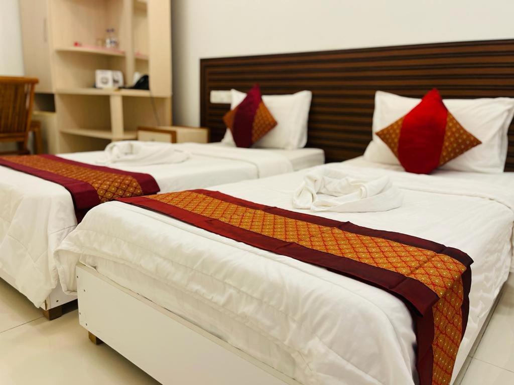 Hs Miracle Grand Hotell Hulhumalé Eksteriør bilde