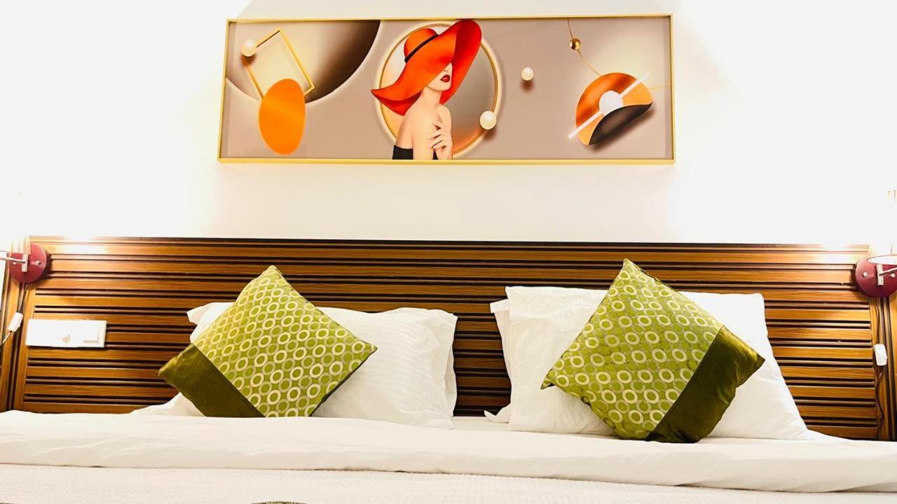 Hs Miracle Grand Hotell Hulhumalé Eksteriør bilde